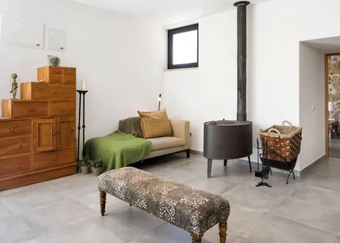 Grosses Renoviertes In By Interhome Semesterbostad