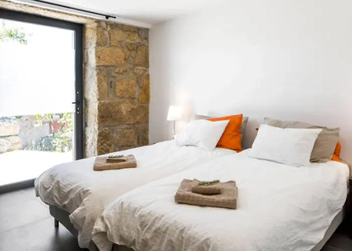 Grosses Renoviertes In By Interhome * Tondela